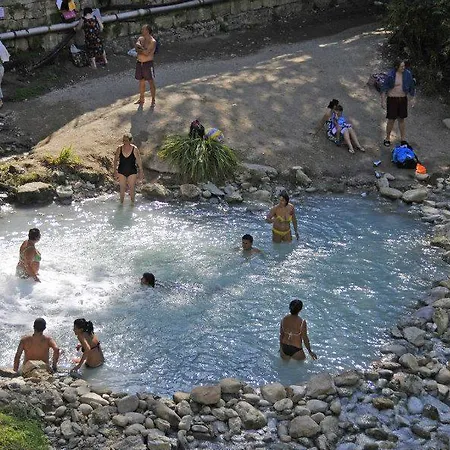 Bed & Breakfast Silvia 3*